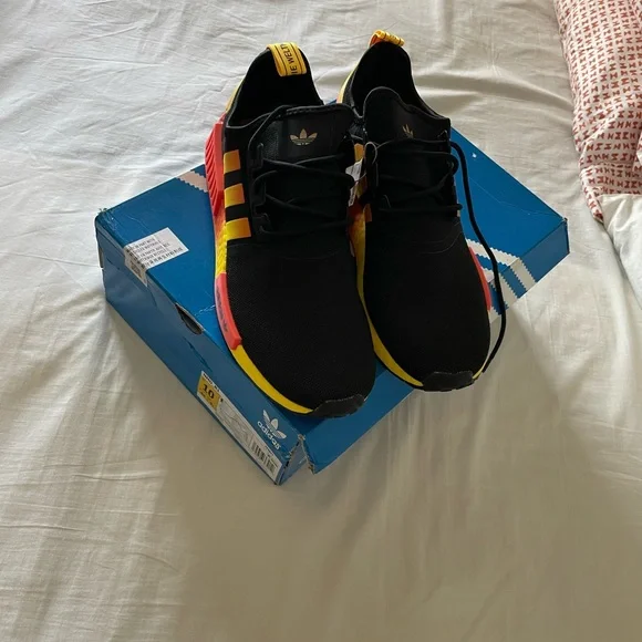 For men size 10 NWT